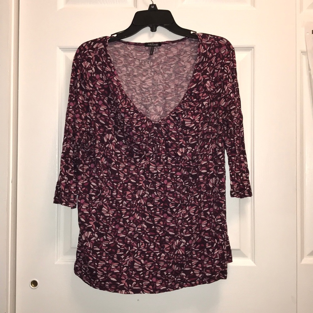 Daisy Fuentes blouse